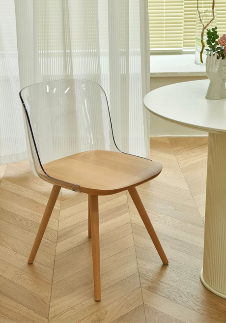 LAZYSPACE Evelyn Acrylic Highchair from LAZYSPACE