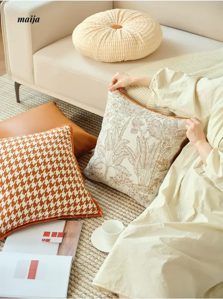MISTYWOOD Modern Pillow with Pillowcase from MISTYWOOD