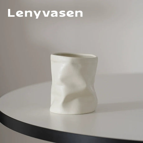 LENYVASEN Caspian Stationery Storage Brush Holder from LENYVASEN