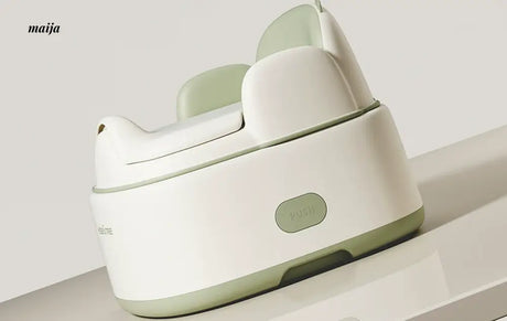 HOBBYTREE Portable Kids' Toilet from HOBBYTREE