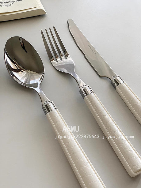 YASUKI Oliver Retro-Cinema Tableware Set from YASUKI