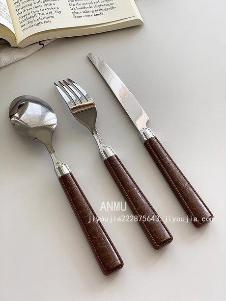 YASUKI Oliver Retro-Cinema Tableware Set from YASUKI