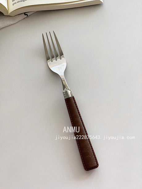 YASUKI Oliver Retro-Cinema Tableware Set from YASUKI
