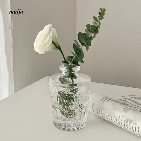 BANKE Retro Glossy Flower-Shaped Small Vase from BANKE