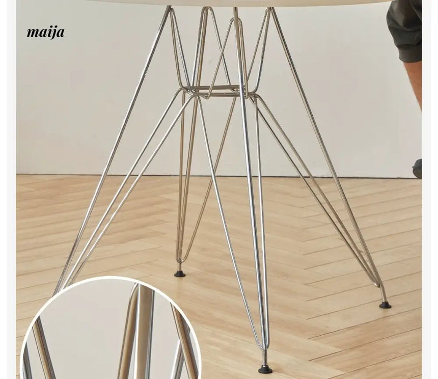 LOWERLEFT White Round Dining Table from HOBBYTREE