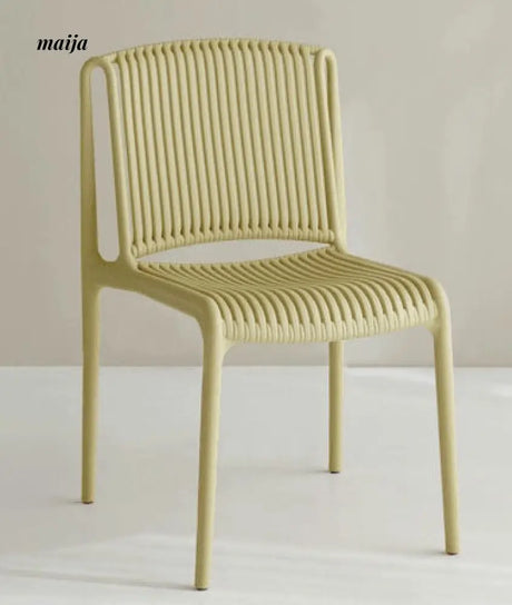Demi Plastic Dining Chairs from Zecai