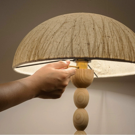 MUMO Grace Japanese Touch Table Lamp from MUMO