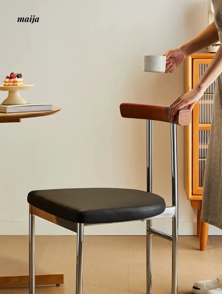 Cassius Dining Chair from BENCHAO