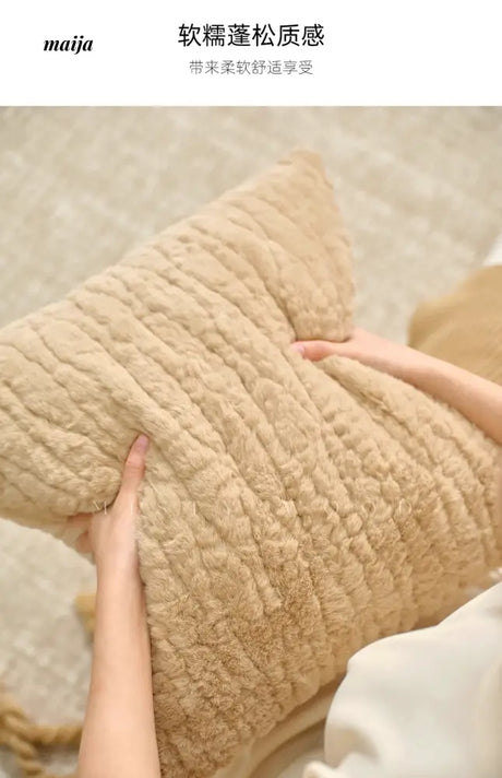 MISTYWOOD Retro High-End Leather Pillow from MISTYWOOD
