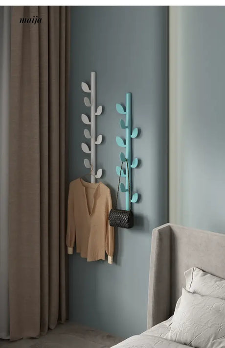 JINRAN Creative Iron Leaf Wall-Mounted Hanger from JINRAN