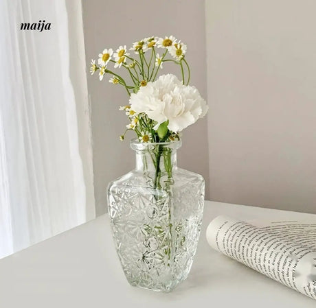 BANKE Retro Glossy Flower-Shaped Small Vase from BANKE
