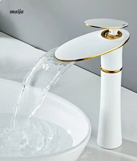 Flying Saucer Copper Waterfall Basin Faucet from Kaiyashi