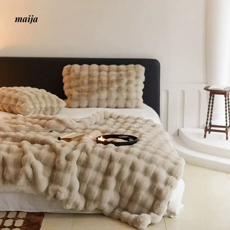 MISTYWOOD Elite Duvet for Sofa and Bed from MISTYWOOD