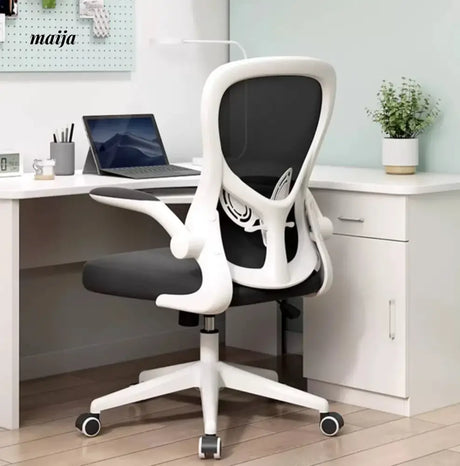 Black and White Comfortable Study Chair from Kaiyashi