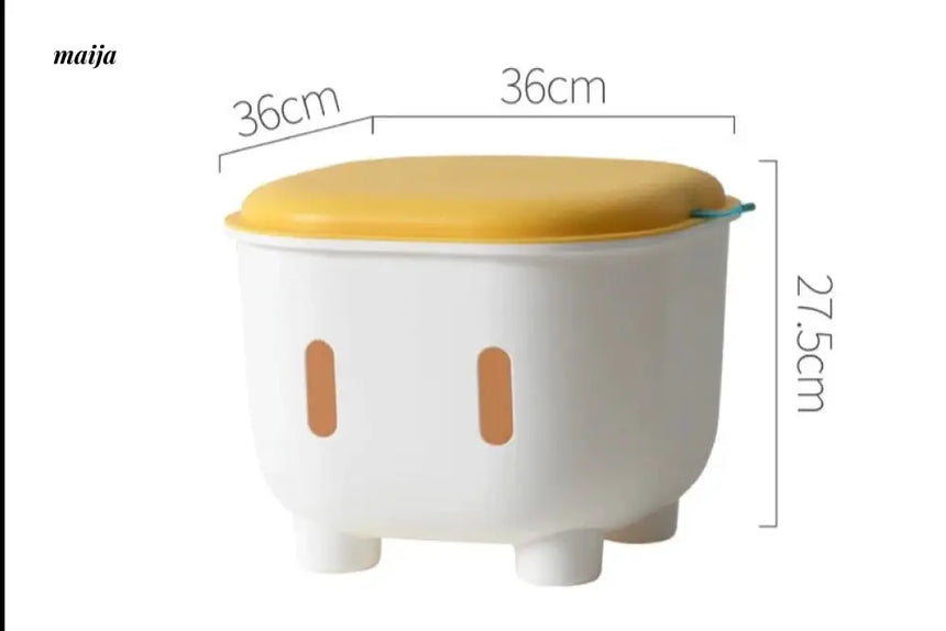 LIVETAI Nordic Children's Plastic Stool from maija