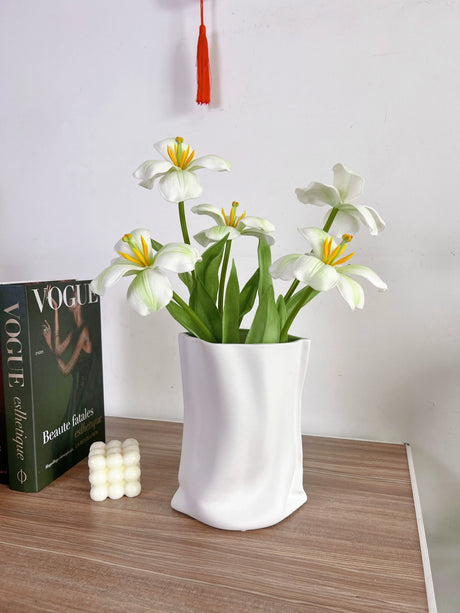 NICEMOON Mia Nordic Ceramic Accent Piece from NICEMOON