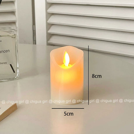 MELONGIRL Retro Glossy Aromatherapy Candle from MELONGIRL