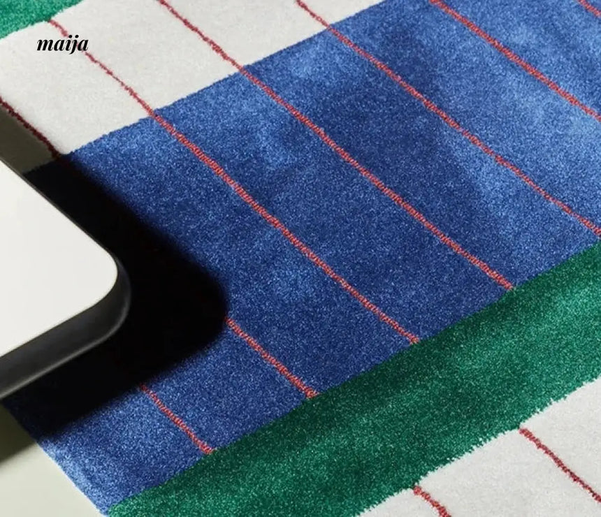 UNDERLAND Colourful Handtufted Rug from UNDERLAND