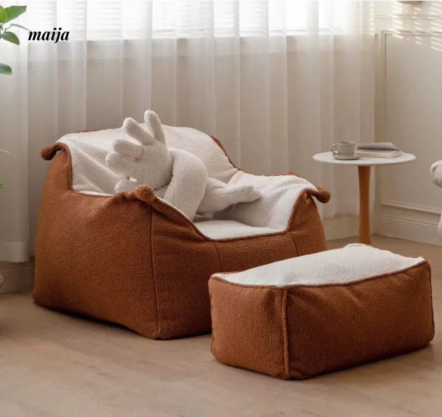 Avoca Fluffy Lounge Chair from Genji Muyu