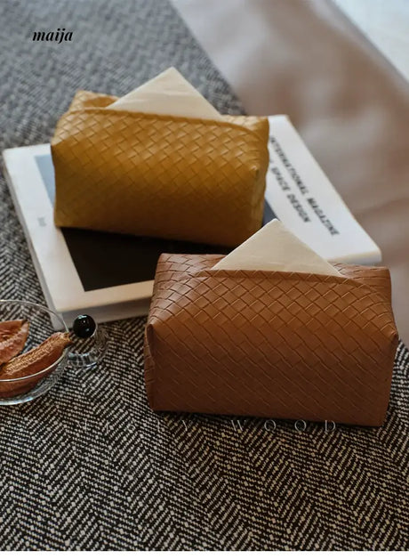 MISTYWOOD Advanced Woven Coffee Table Wipes from MISTYWOOD