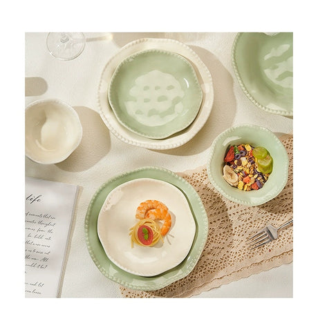MOSE Creamproof Dish Set from MOSE