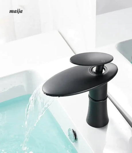 Flying Saucer Copper Waterfall Basin Faucet from Kaiyashi