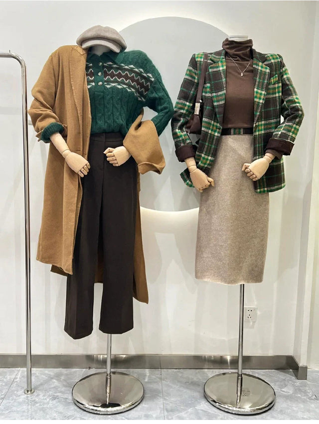 SM Rose Mannequin Stand with Pleated Skirt from SM