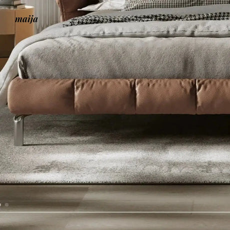 KBOOS Husk Bed from KBOOS