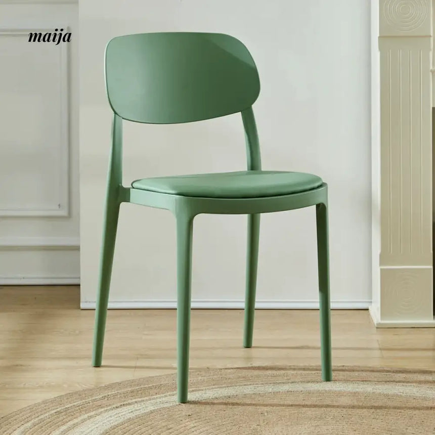 [CLEARANCE] Shania Plastic Dining Chair from Yishengtao