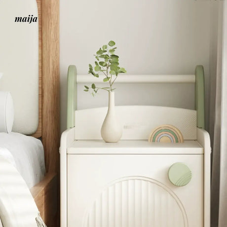 HOBBYTREE Kids' Bedroom Bedside Table from HOBBYTREE