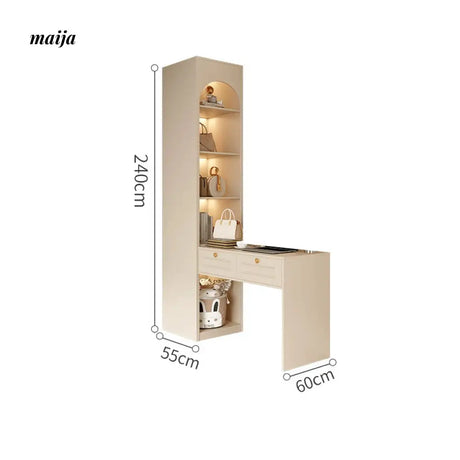 Georgiana Minimalistic Wardrobe from maija