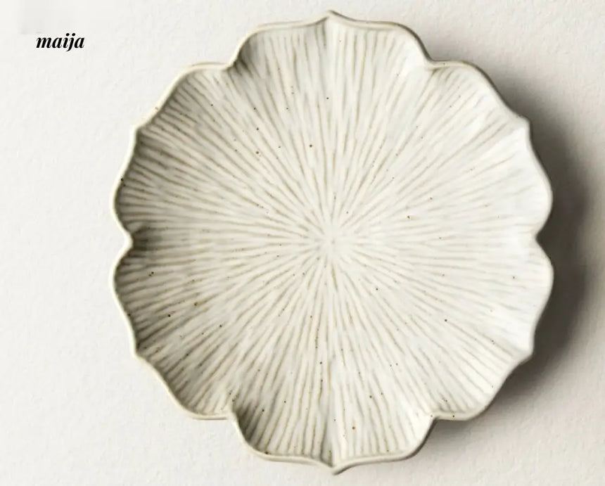 JOTO Handmade Japanese Dinner Plate Tableware from JOTO