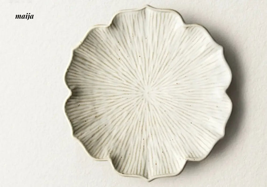 JOTO Handmade Japanese Dinner Plate Tableware from JOTO