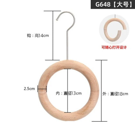 SM Noah Universal Hanger for Scarves and Hats from SM