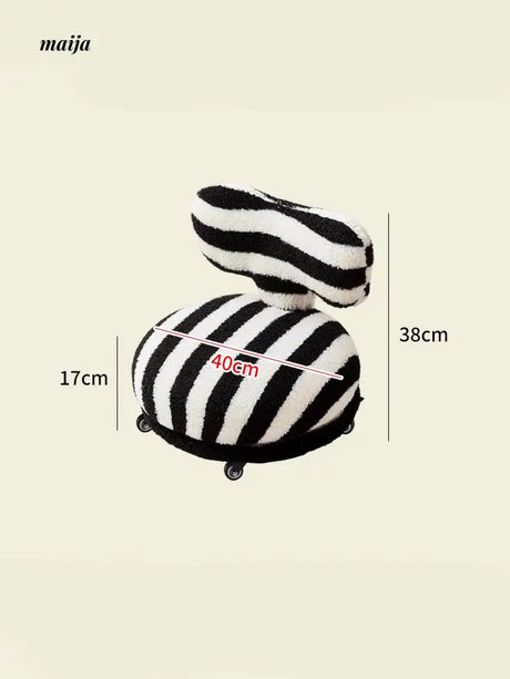 Rotating Reindeer Tatami Sofa from maija