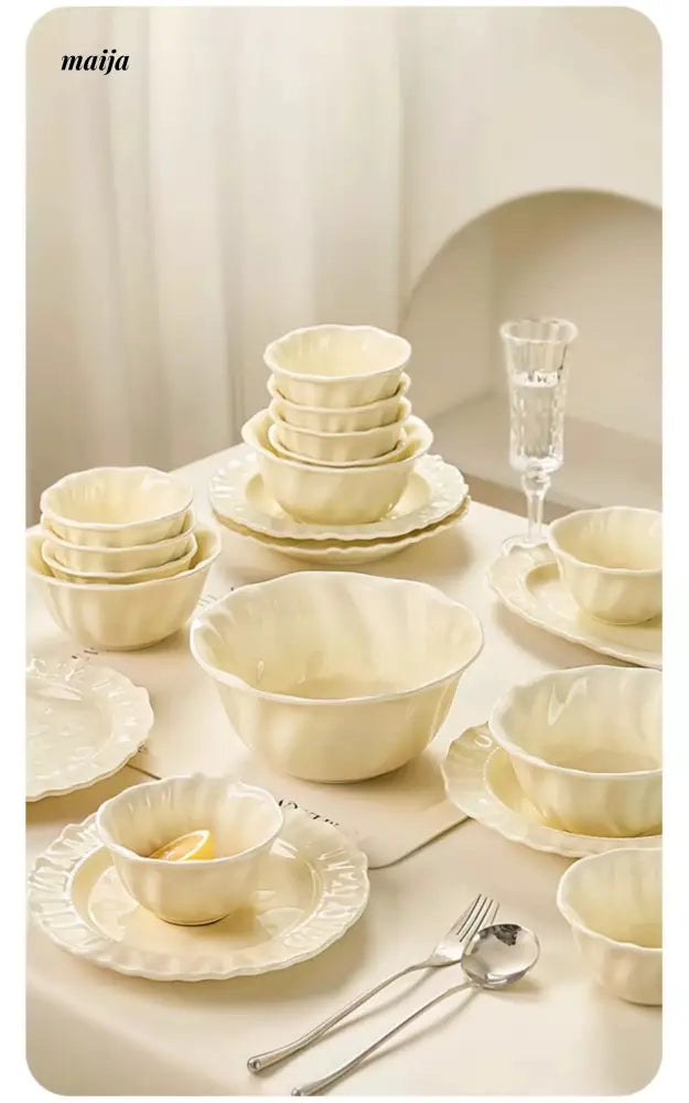 MOSE Creamy Tableware Collection from MOSE