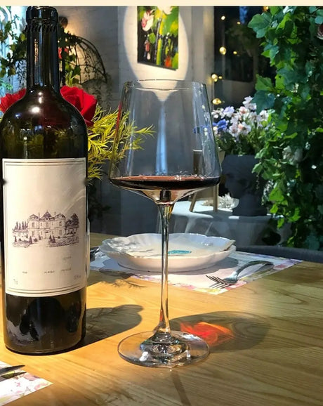 BANKE Advanced Atmospheric Wineglass from BANKE