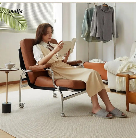 19 DREAM SPACE Retro Lounge Chair from 19 DREAM SPACE