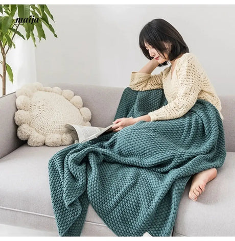 MAN YUE HOME Scandinavian Knitted Sofa with Duvet for Sleep from MAN YUE HOME