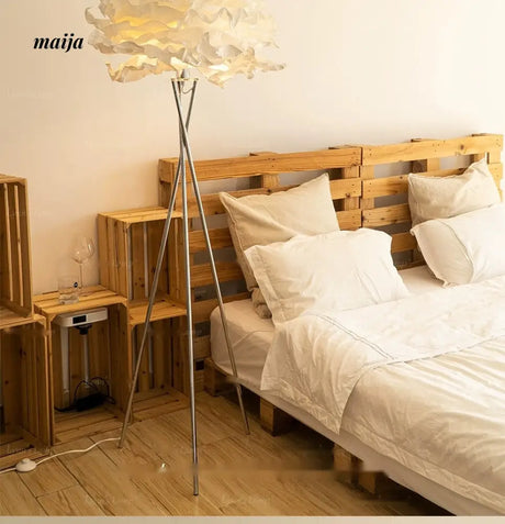 LYNN Japanese Origami Floor Lamp from Lynn's Lamp