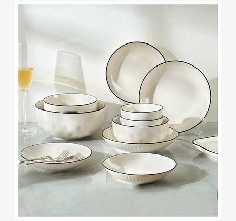 MOSE White Circle Dinner Plate Set from MOSE
