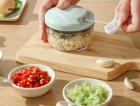 CAROTE Manual Garlic Crusher for Home Use from CAROTE