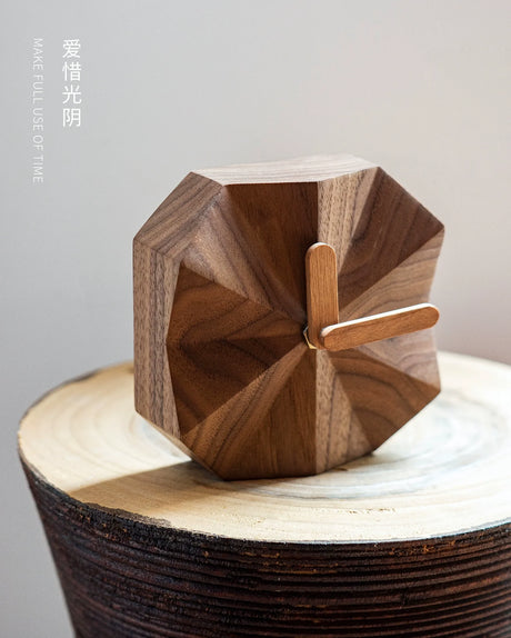 MUMO Lily Edges and Corners Desk Clock from MUMO
