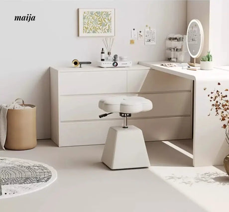 Flower Liftable Dressing Stool from Kaiyashi
