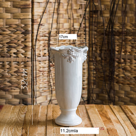 JUHAN Lysandra Vintage Floral Elegant Flowerpot Decorations from JUHAN