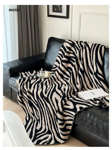 Zebra Half Edge Blanket from Miyixun