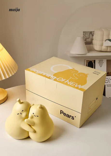 Hugging Pears Bookends from maija