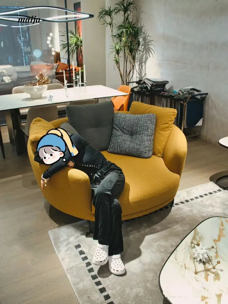Circular Lazy Daybed Sofa from maija