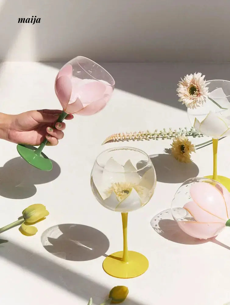 SOREMO Tulip Hand Painted Wine Glass from maija