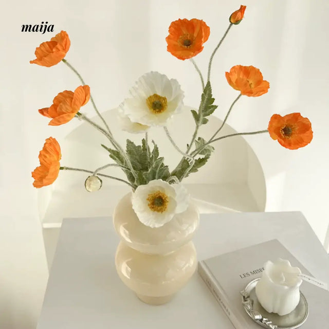 LIVETAI Glossy Milky Cream Vase from maija